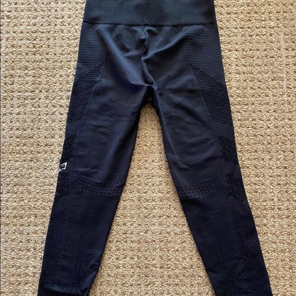 Gymshark black leggings - Picture 2 of 3